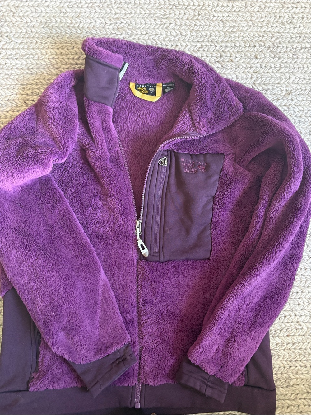 Mountain Hardwear Woman’s Deep Purple Fleece Jacket size medium